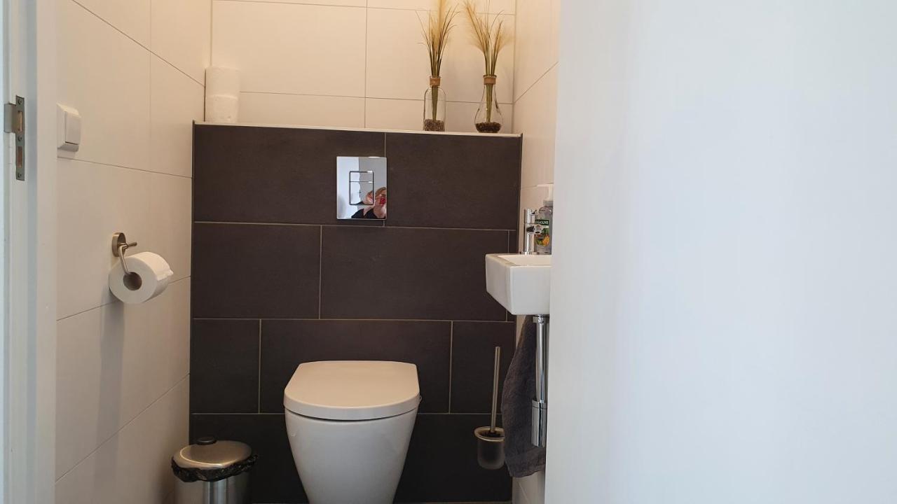 Luxe Zomerwoning Met Omheinde Tuin Voor Hond En Kinderen Dirkshorn Exterior foto